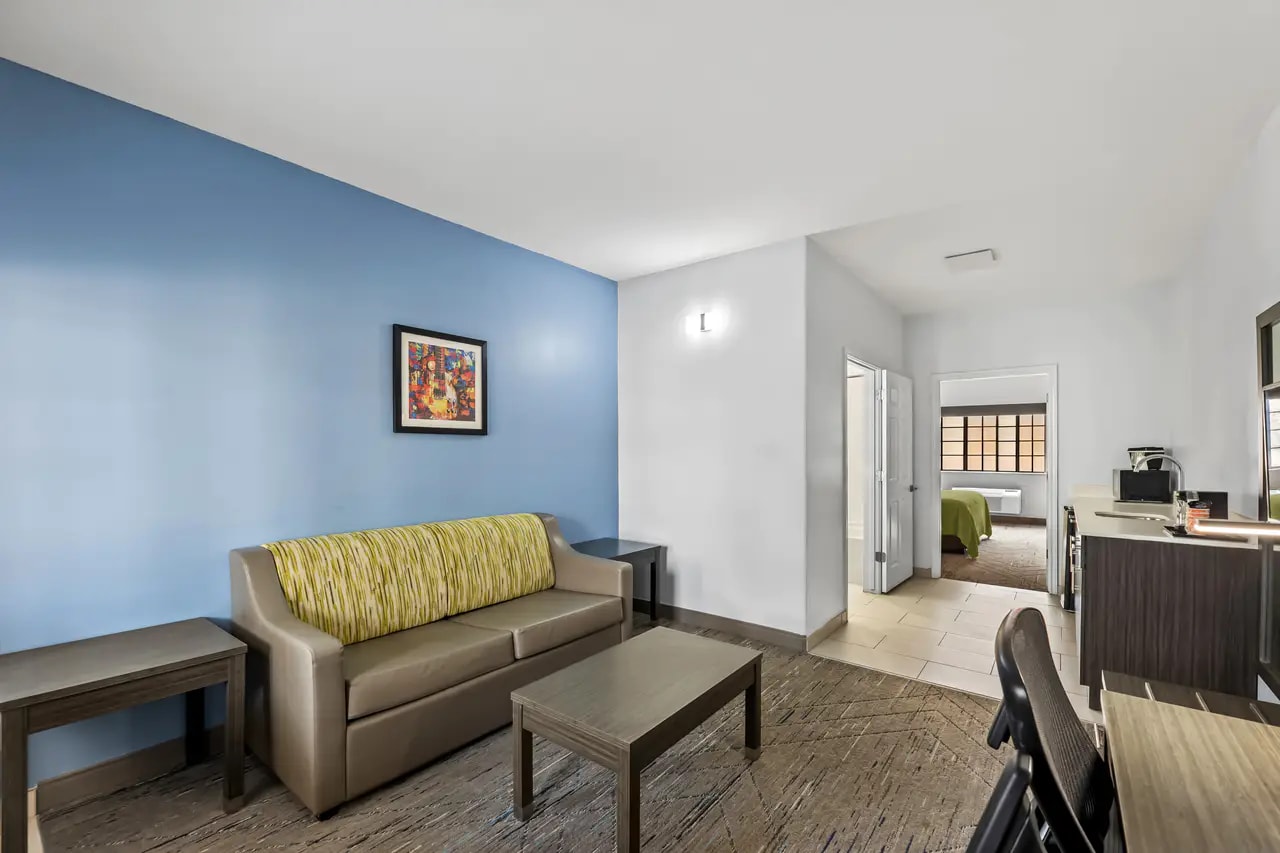 Guest room with king